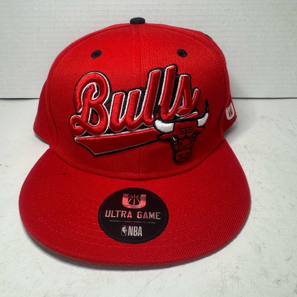 NWT Chicago Bulls NBA Basketball Ultra Game Men's Adjustable Snapback Cap Hat